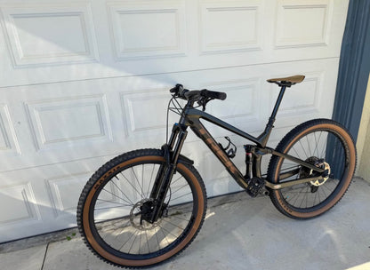 Trek Mountain  R 27.5 Año 2022