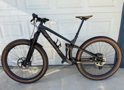 Trek Mountain  R 27.5 Año 2022