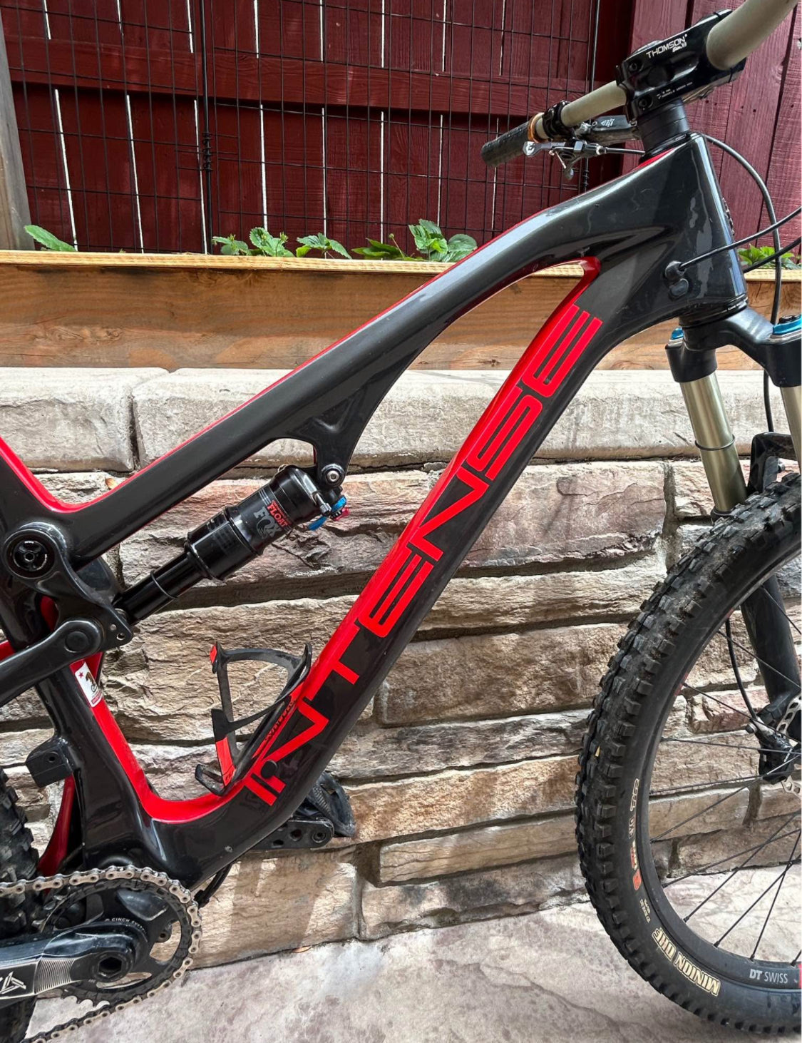 Intense Spinder  R 27.5  Año 2016