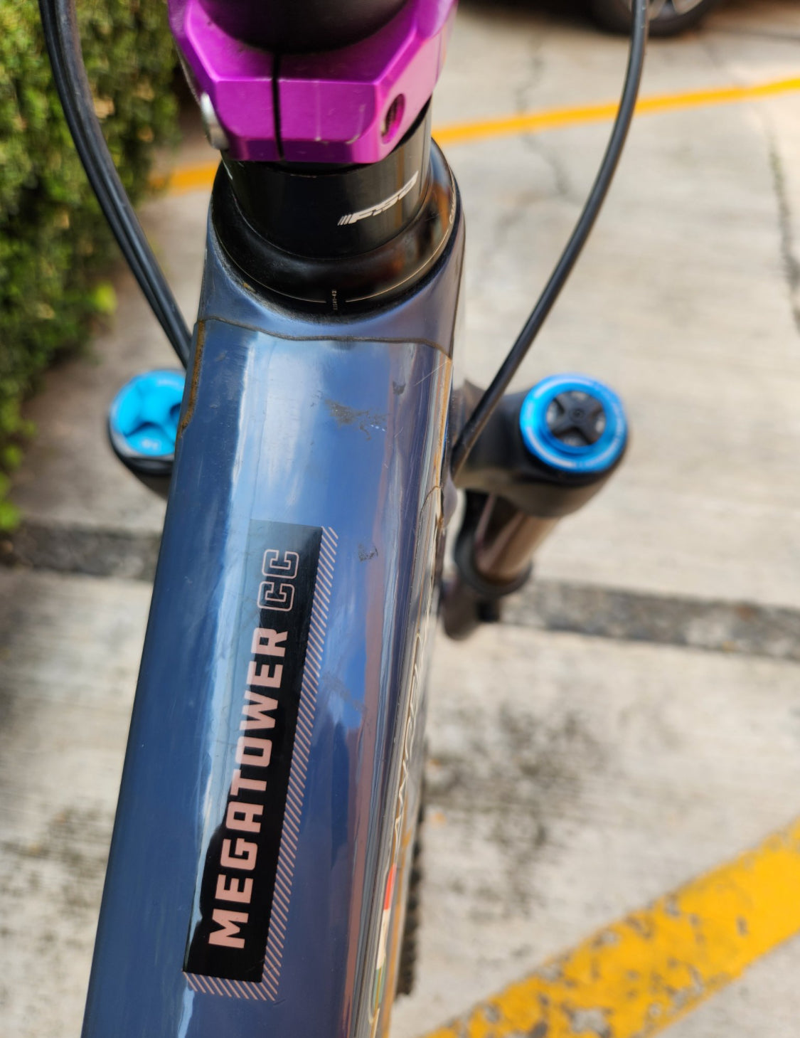 Santa Cruz  Megatower CC R 29.5  Año 2020