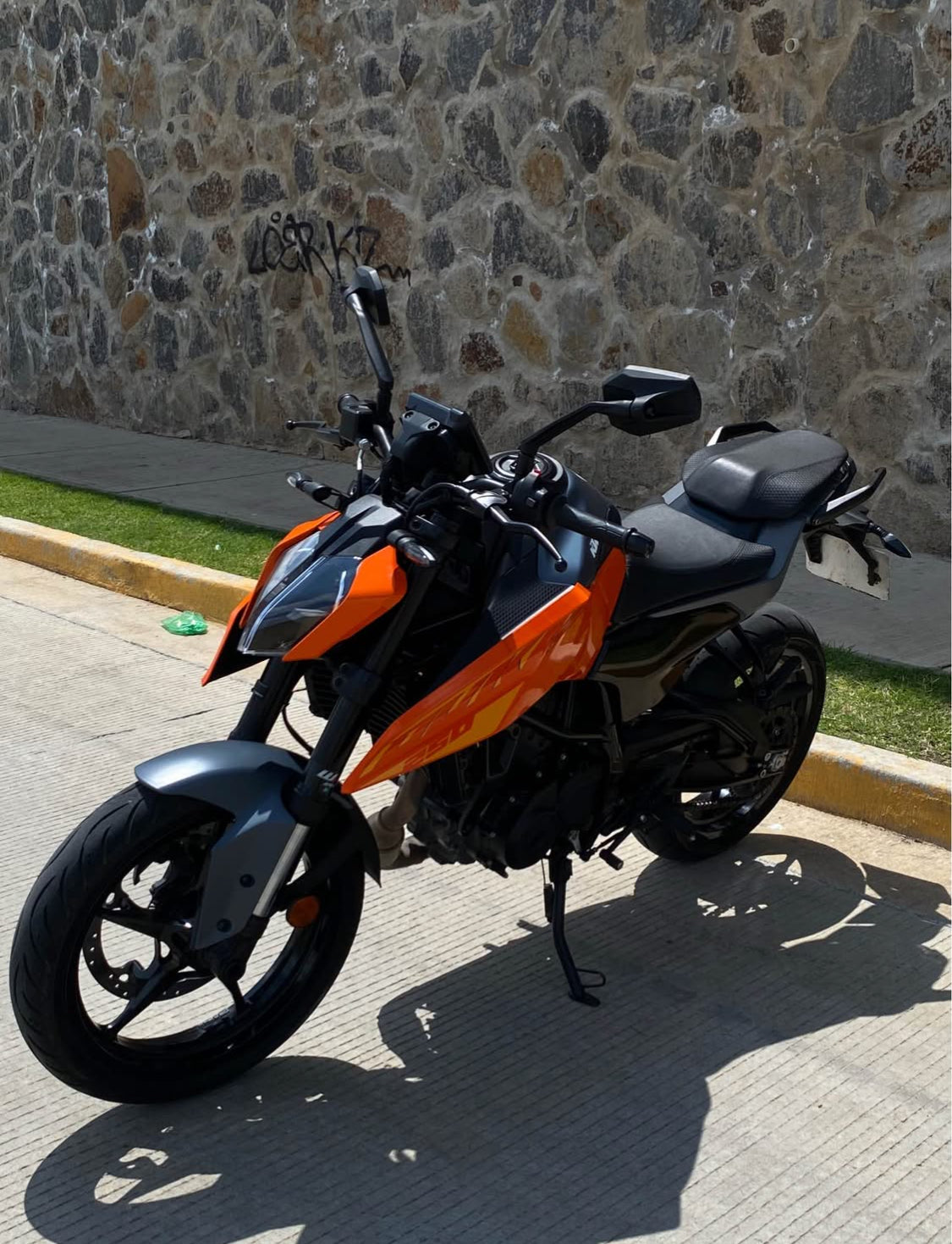 KTM  Duke 250  Año 2024