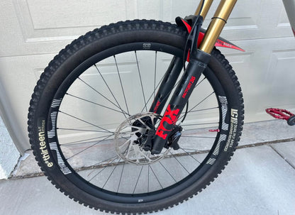 YT Capra  Pro Race  R 27.5  Año 2021