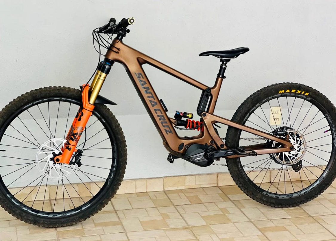 Santa Cruz  Bulllit  R 27.5 Año 2022