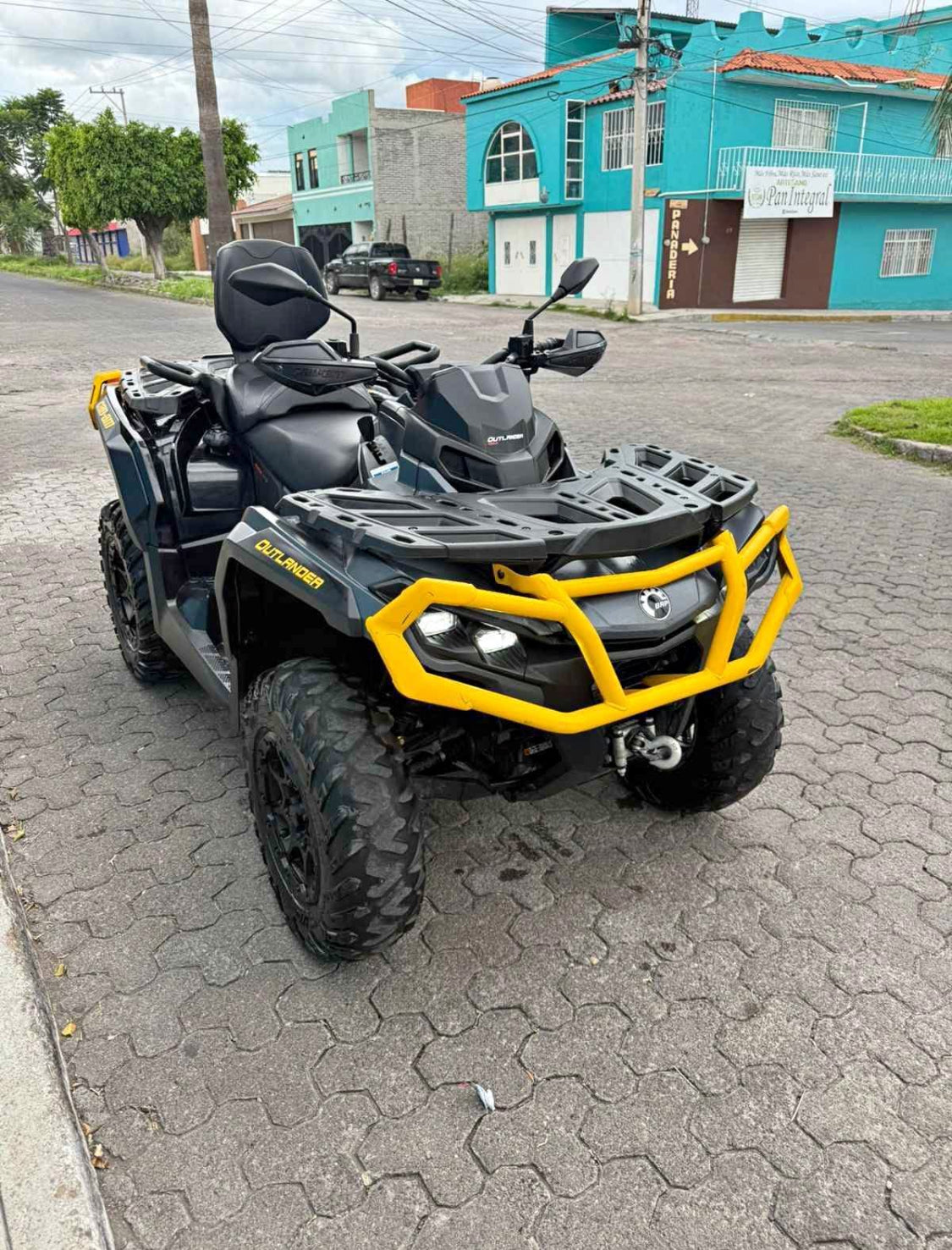 Can-am   Max xtr 1000r Año 2023