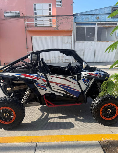 Polaris  1000 DOHC Año 2015