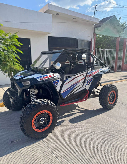 Polaris  1000 DOHC Año 2015