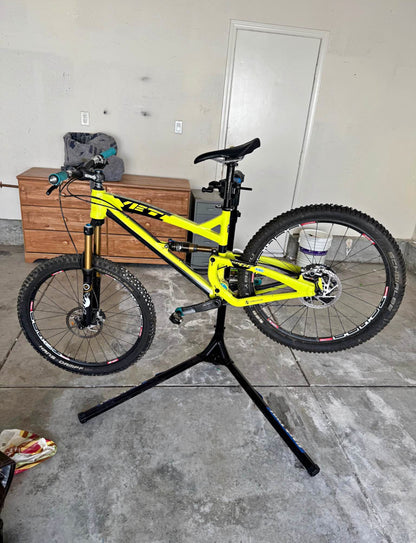 Yeti  SB-66  R 27 Año 2018