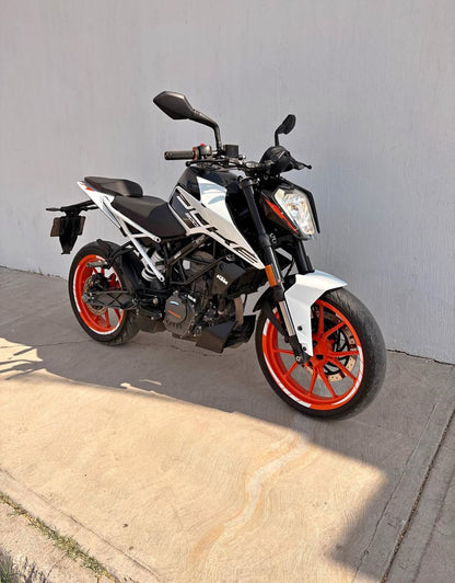 KTM  Duke 200 Año 2023