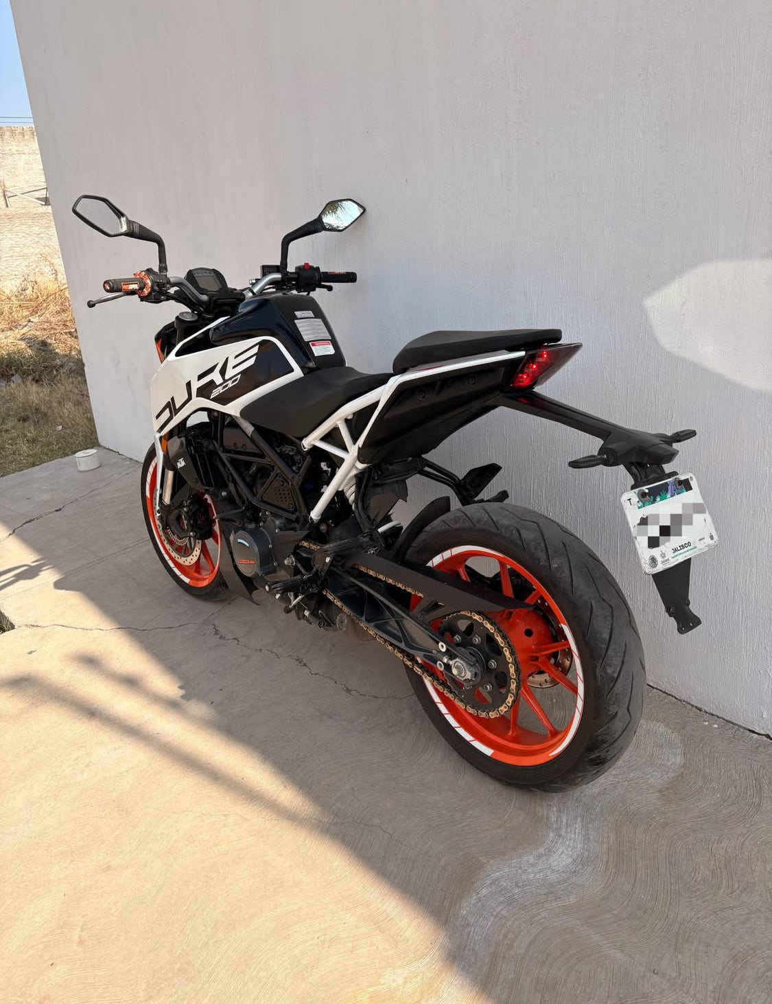 KTM  Duke 200 Año 2023
