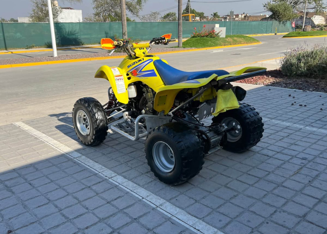 Suzuki  ltz  Año 2004