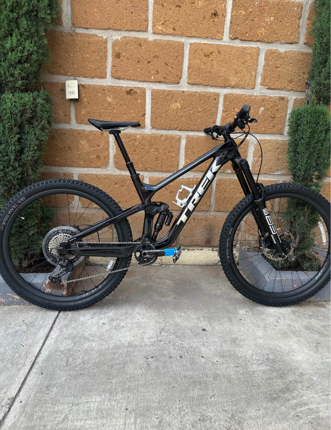 Trek  Slash 9.8 Año 2023