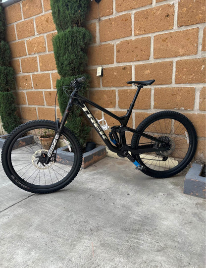 Trek  Slash 9.8 Año 2023
