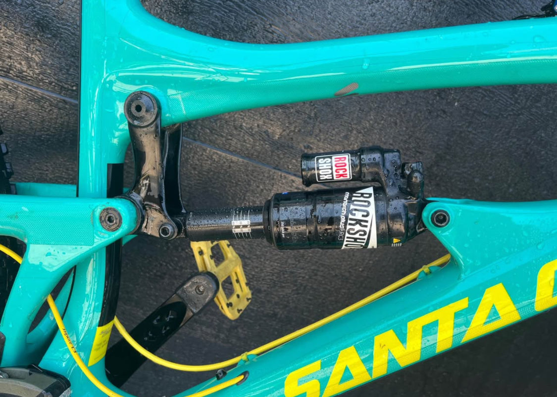 Santa Cruz  Nomad Downhill  R 29  Año 2022