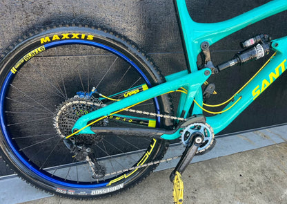 Santa Cruz  Nomad Downhill  R 29  Año 2022