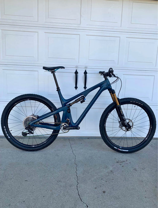 YETI  SB-130 Turq  Año 2020 R 29