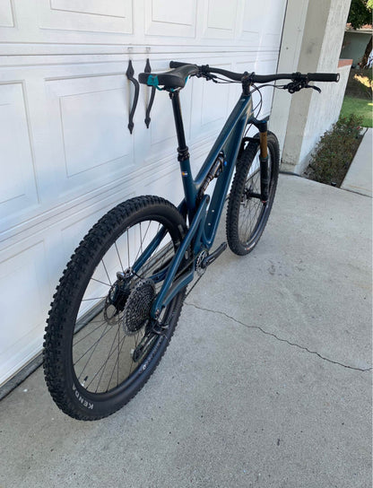 YETI  SB-130 Turq  Año 2020 R 29