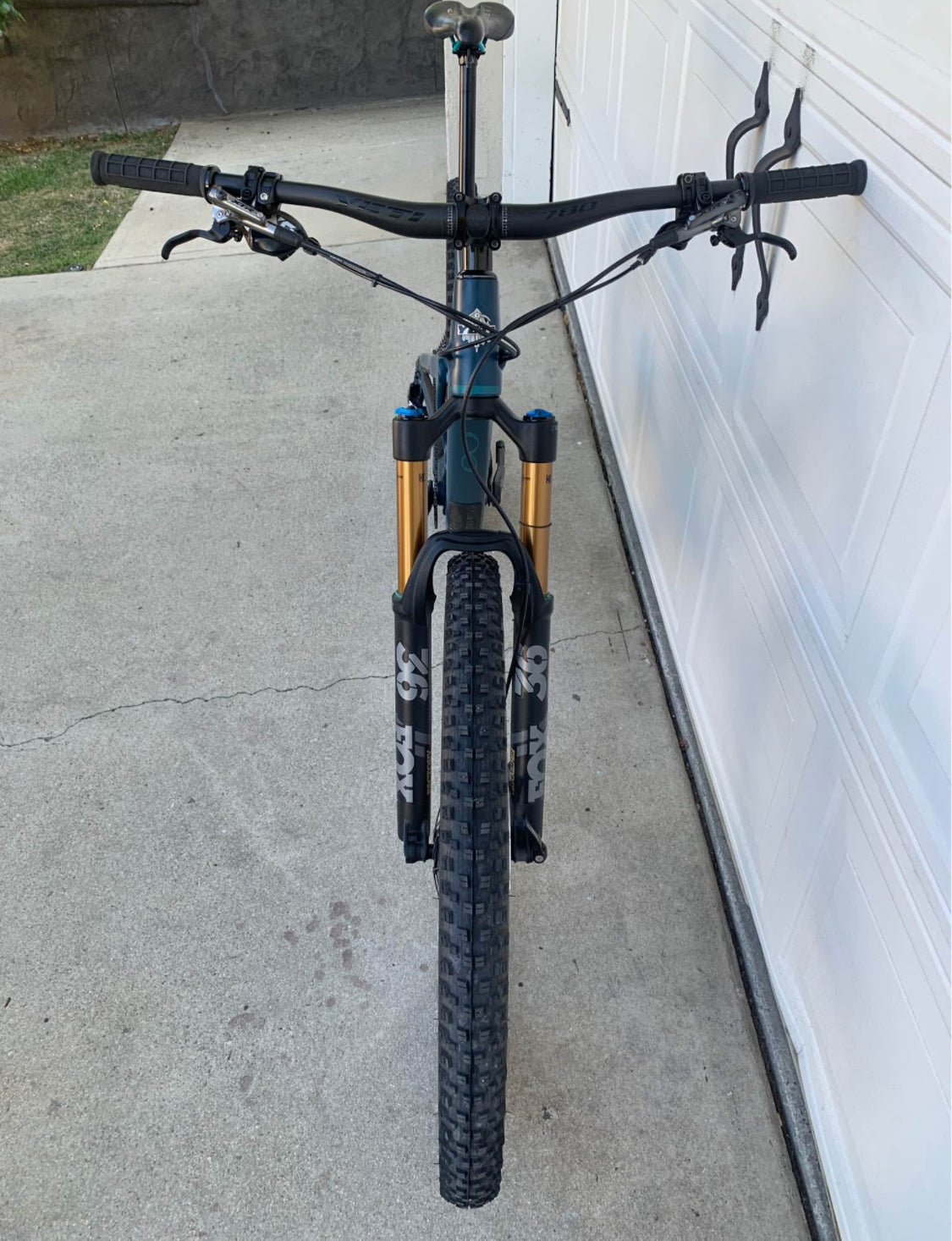 YETI  SB-130 Turq  Año 2020 R 29