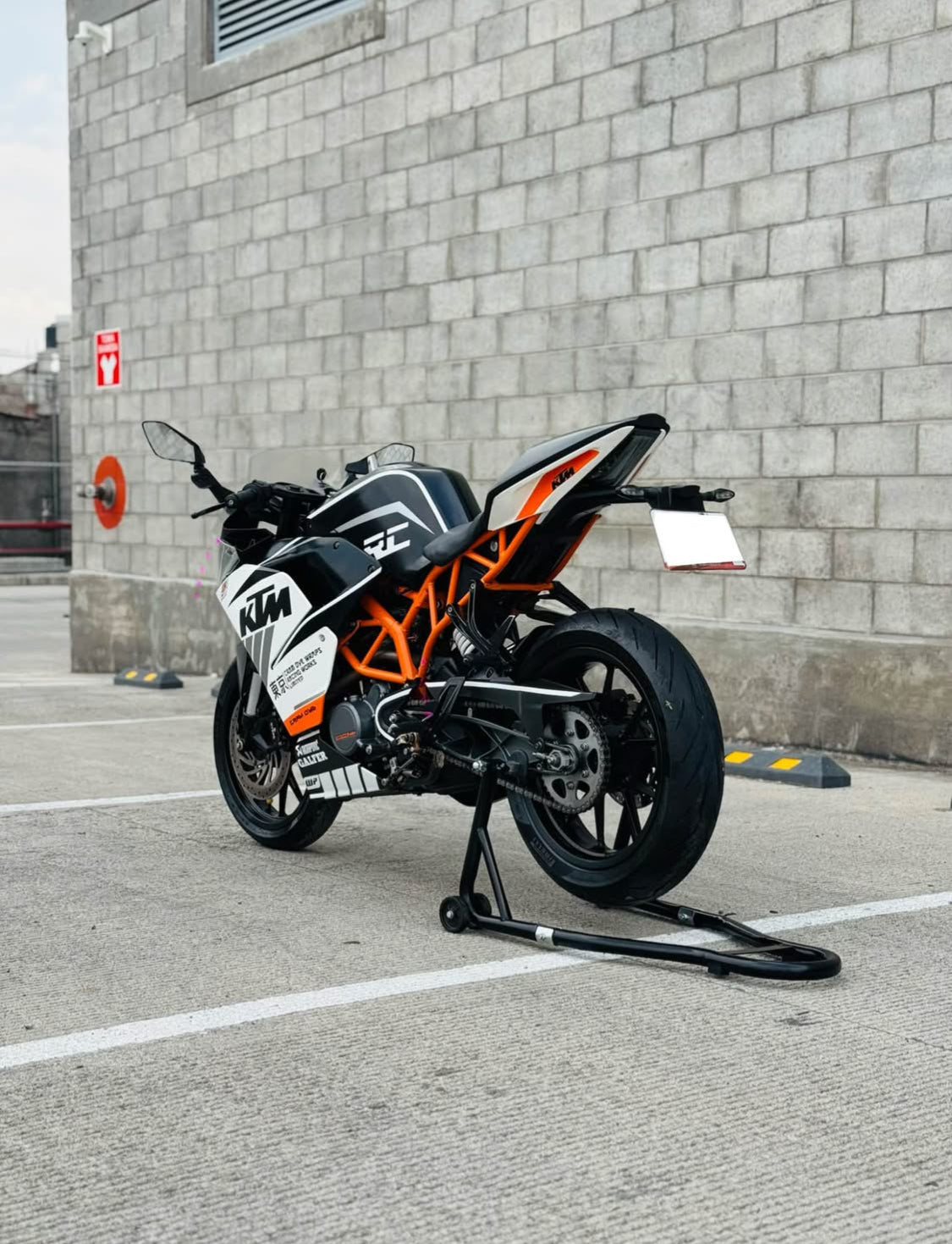 KTM  RC 200 cc  Año 2016