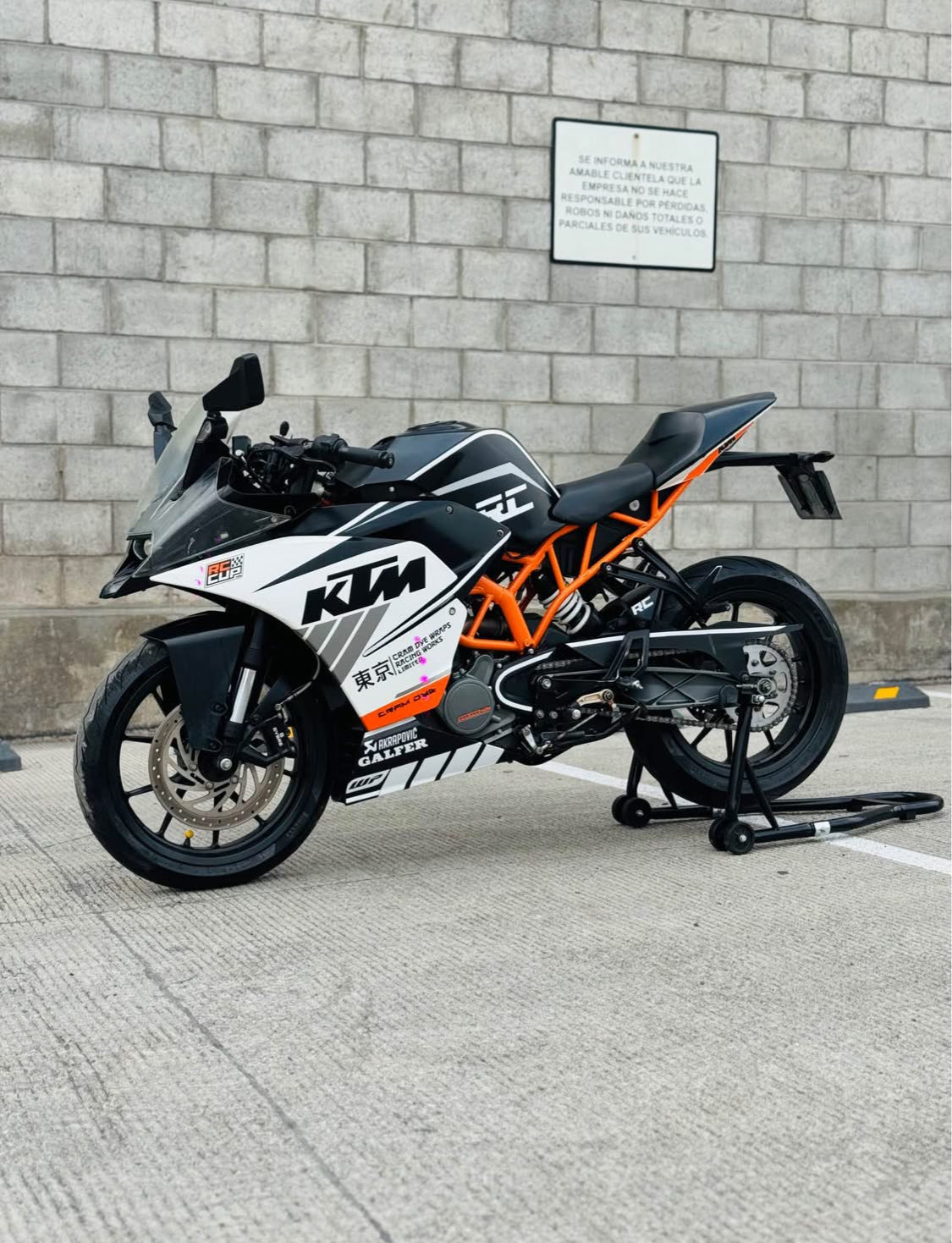 KTM  RC 200 cc  Año 2016