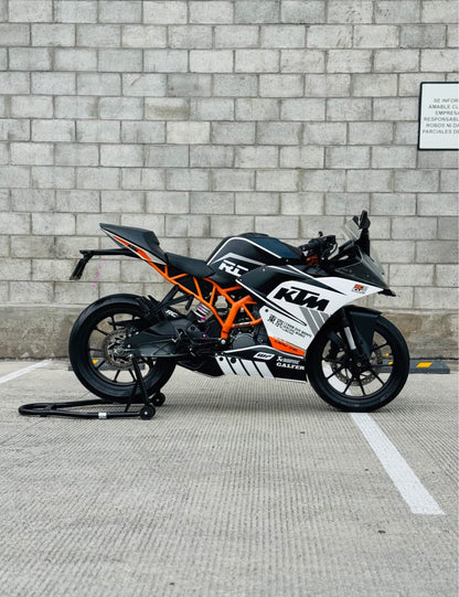 KTM  RC 200 cc  Año 2016