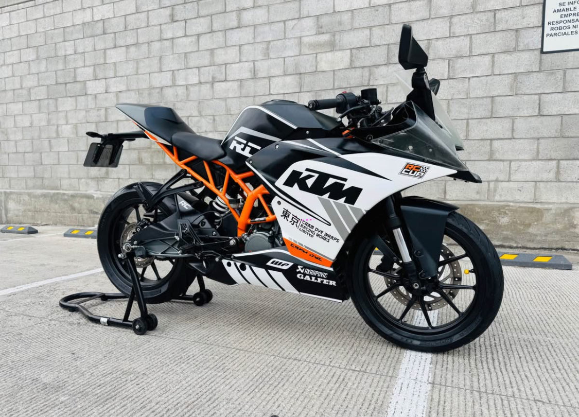 KTM  RC 200 cc  Año 2016