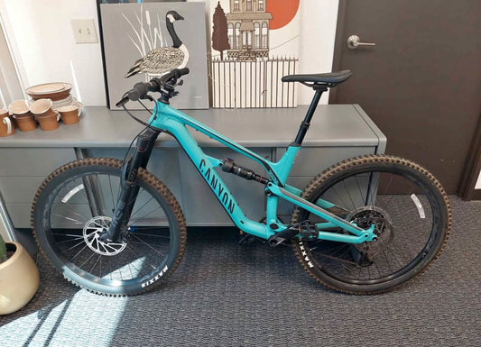 Canyon  Spectral 7  R 27.5  Año 2021