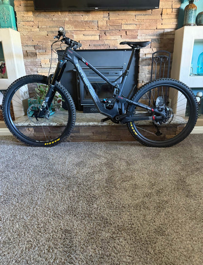 Intense Tracer  Pro 279  R 27.5 Año 2024