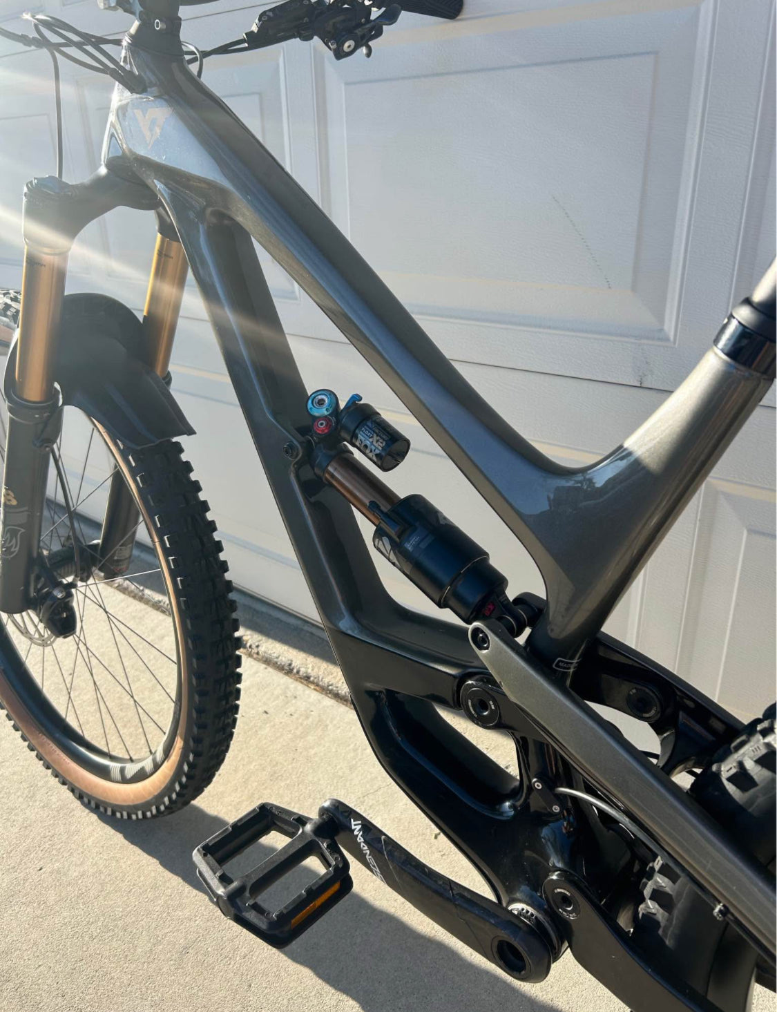 YT Capra  Pro Elite R 27.5  Año 2021