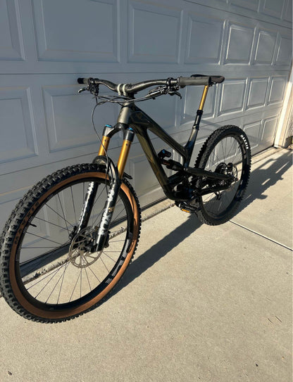 YT Capra  Pro Elite R 27.5  Año 2021