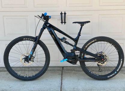 YT Decoy  CORE 3 MX R 27.5  Año 2022