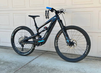 YT Decoy  CORE 3 MX R 27.5  Año 2022