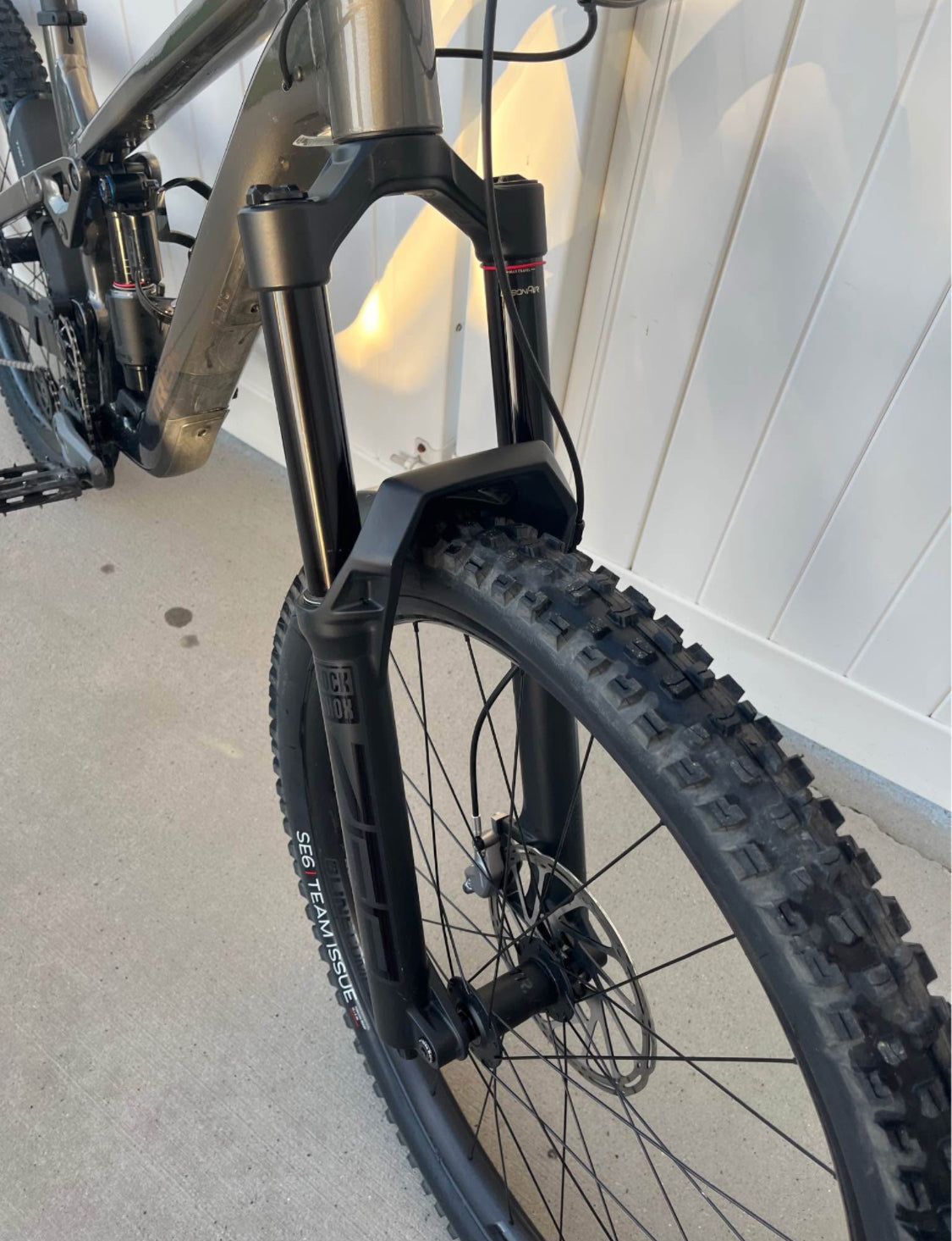 Trek Slash  Gen 6  R 29  Año 2019