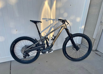 Trek Slash  Gen 6  R 29  Año 2019