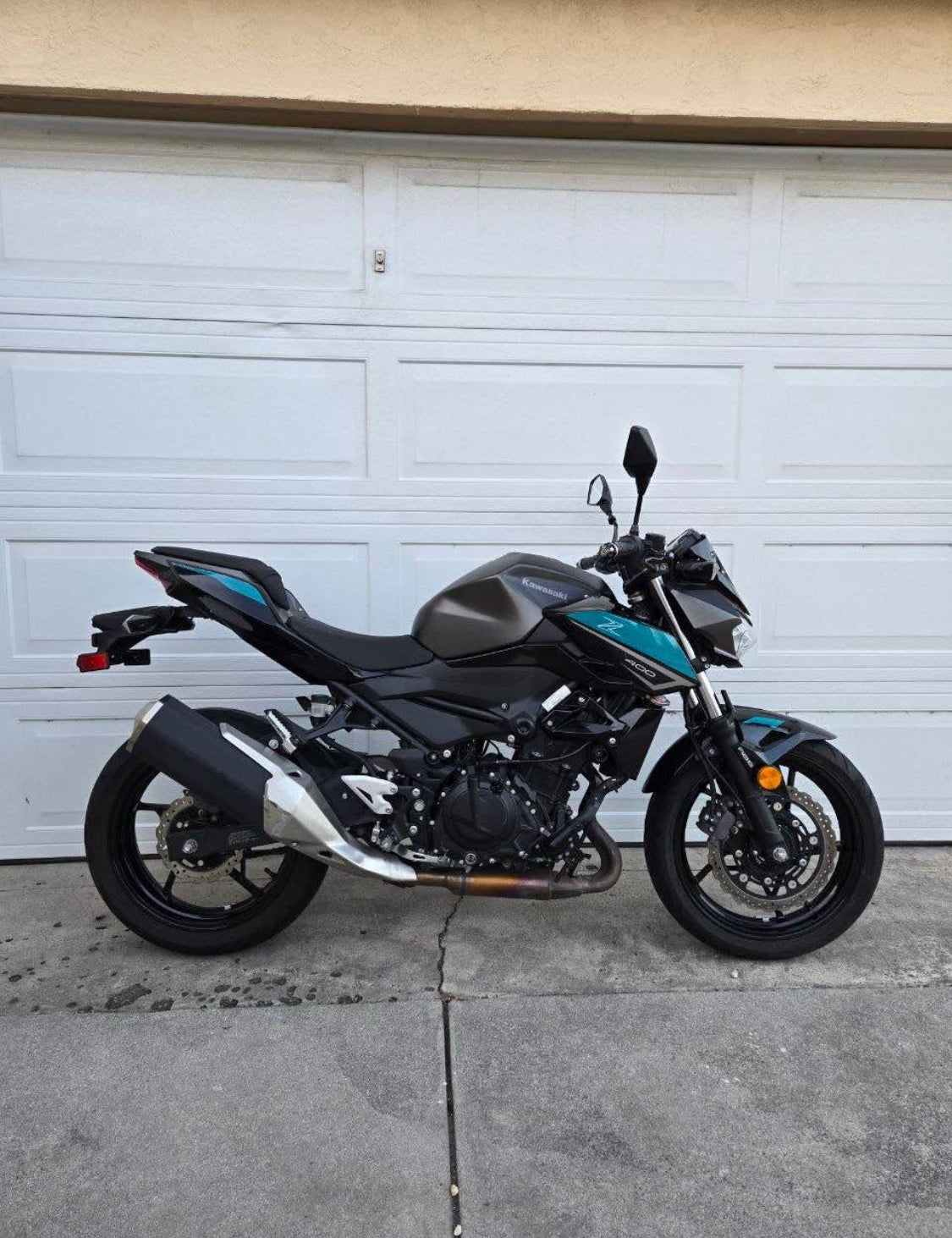 Kawasaki  Z400 Año 2023