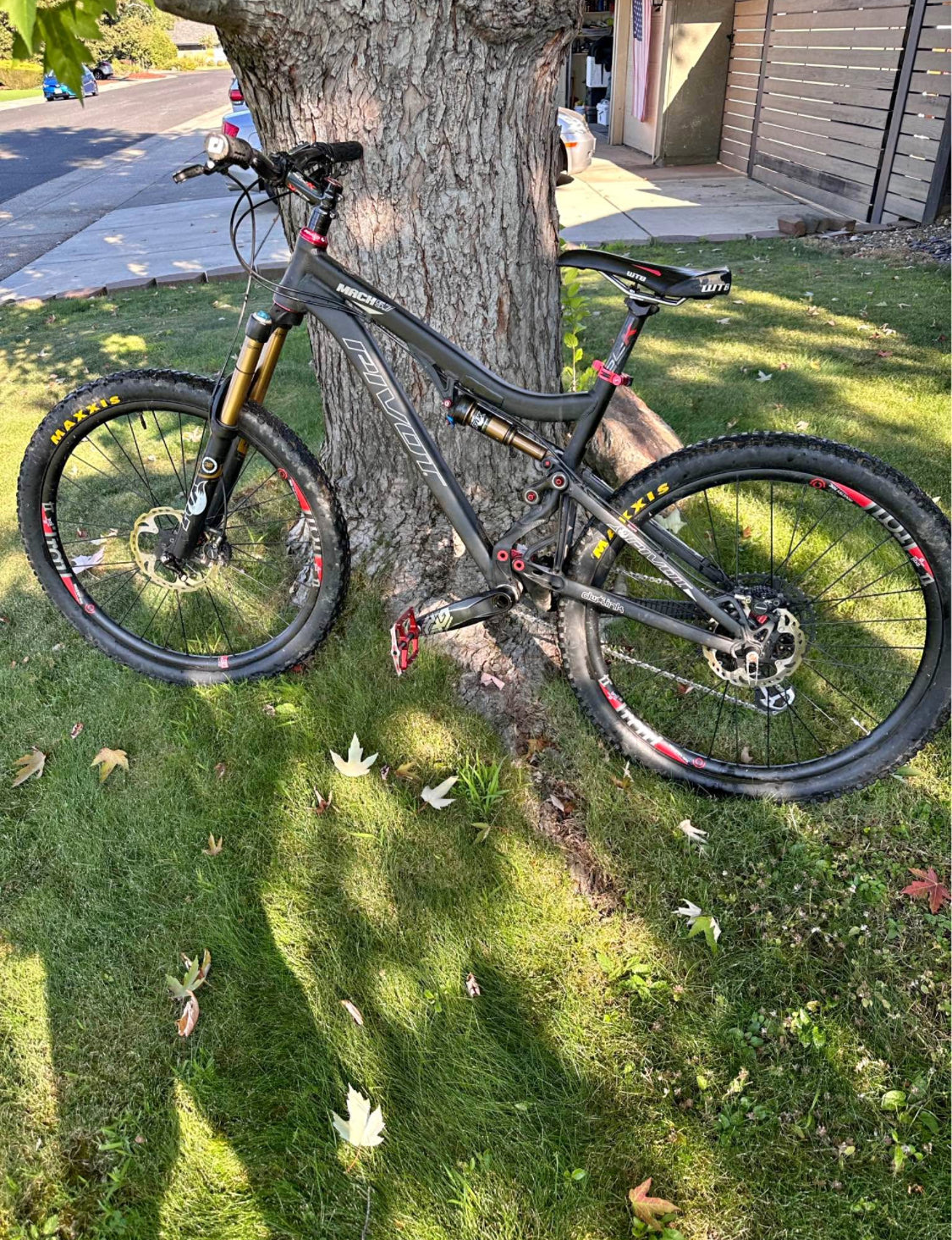 Custom Pivot  mach 5.7 MTB 27.5 Año 2021