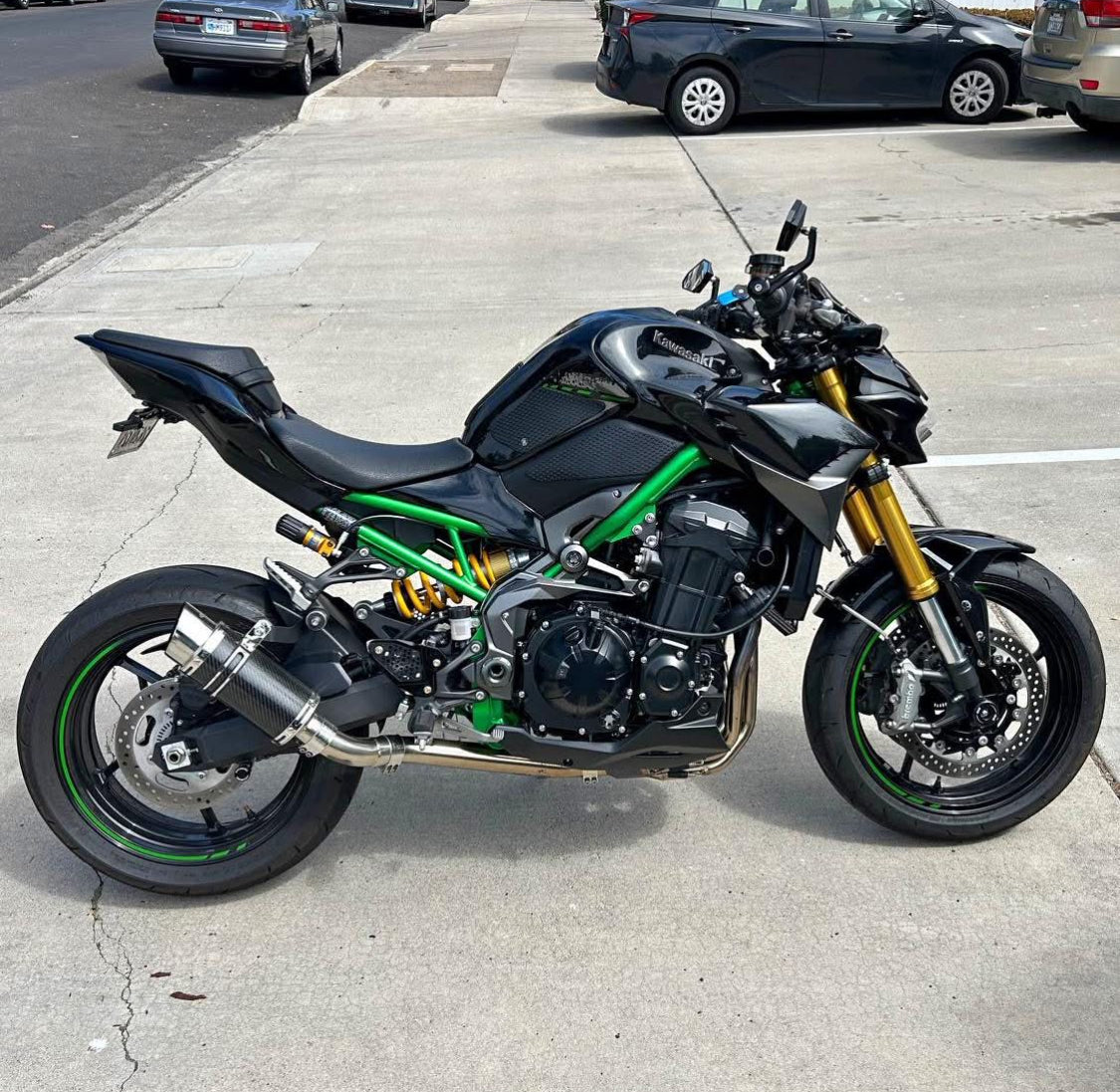 Kawasaki  z 900 se  Año 2024