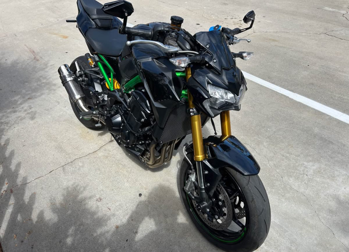 Kawasaki  z 900 se  Año 2024