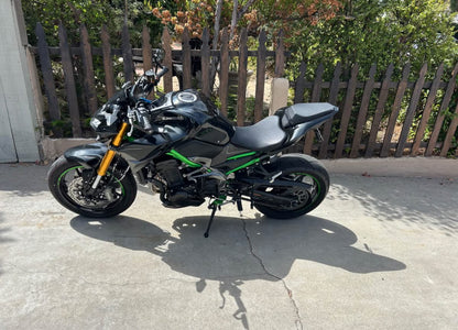 Kawasaki  z 900 se  Año 2024