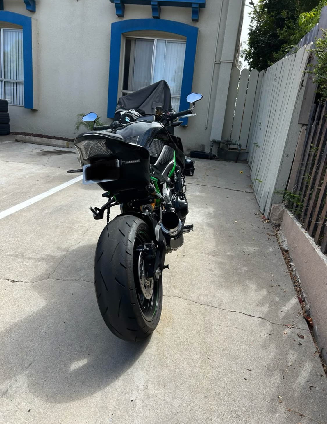 Kawasaki  z 900 se  Año 2024