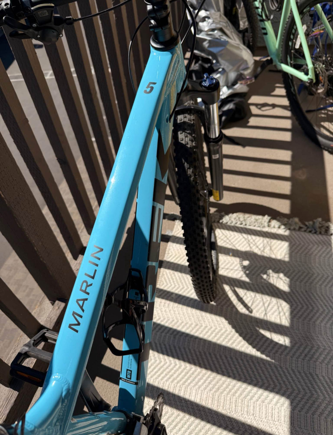 Trek  Marlin 5  R 29 Año 2022