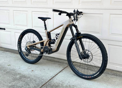 Santa Cruz  BULLIT GX  R 27.5  Año 2024