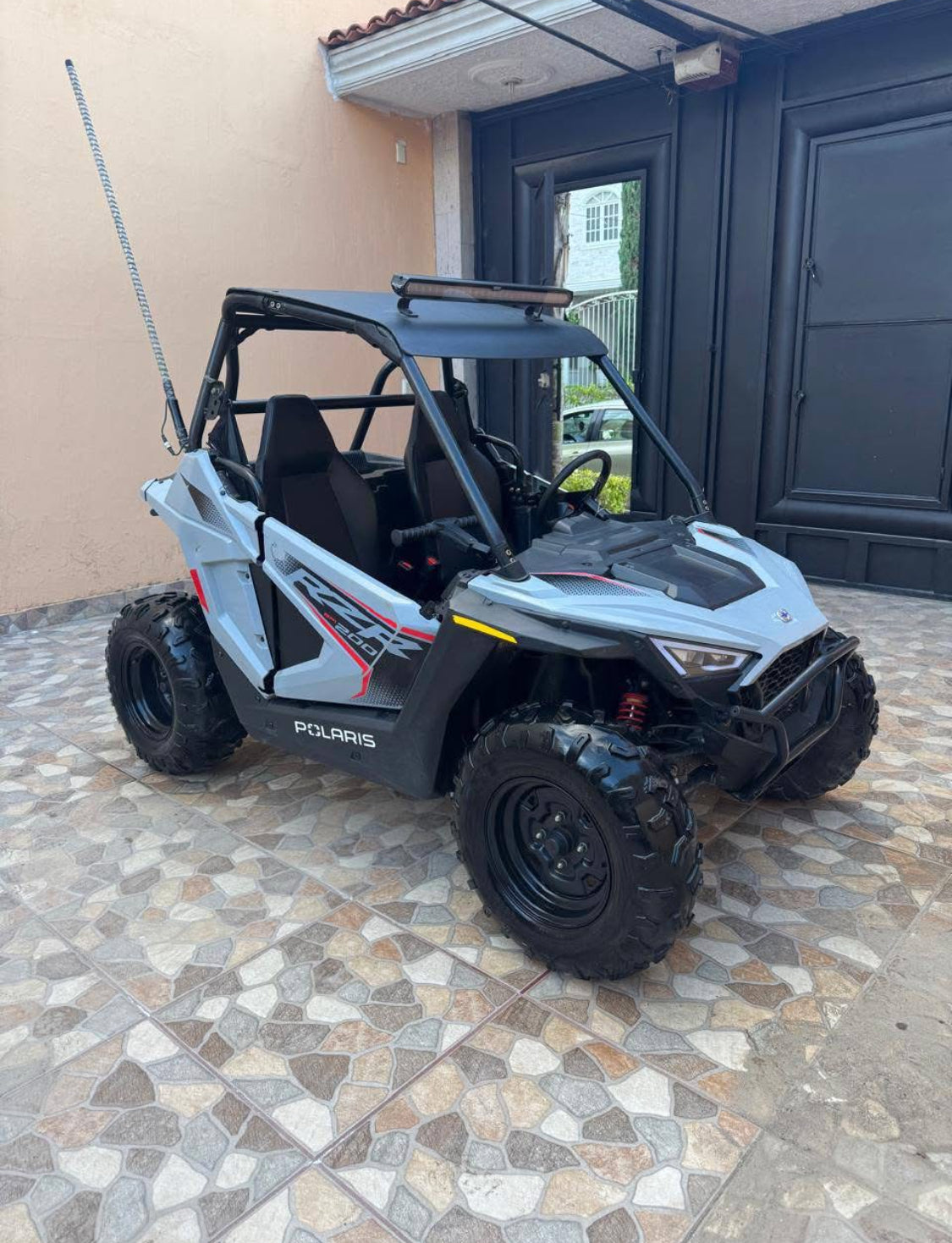 Polaris  RZR  200cc Año 2024