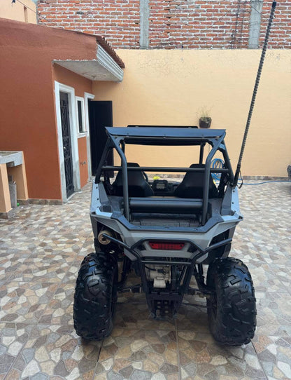 Polaris  RZR  200cc Año 2024