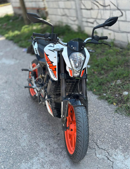 KTM  Duke 200 Año 2023