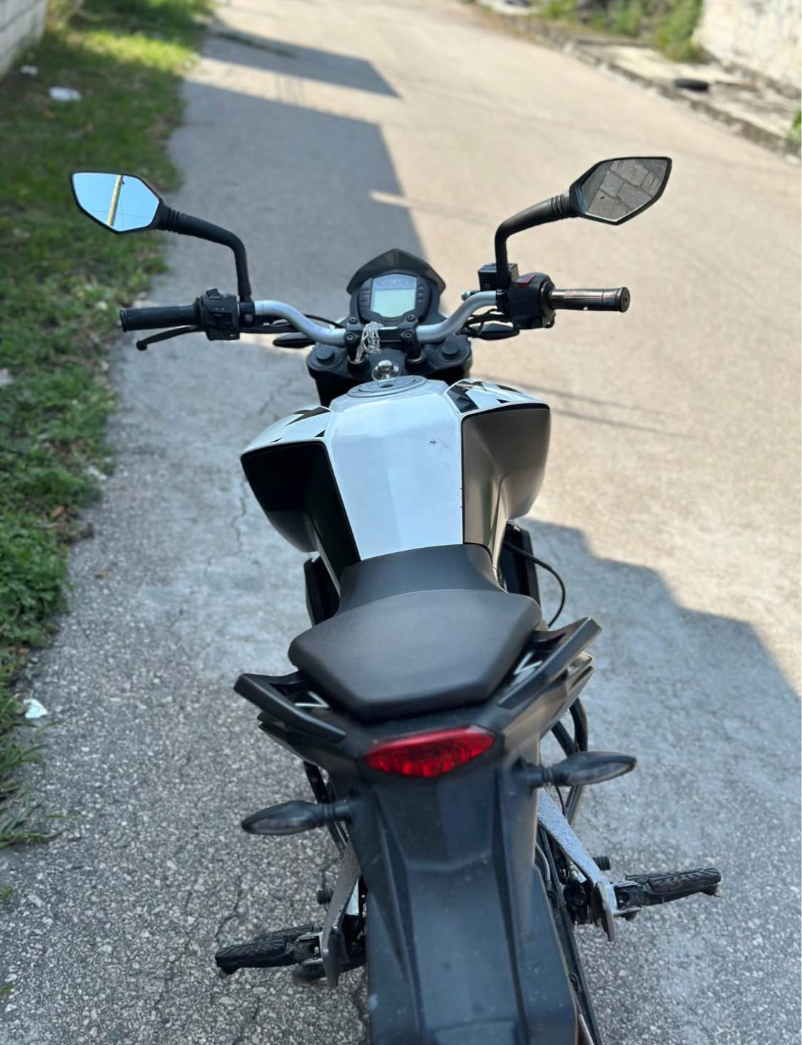 KTM  Duke 200 Año 2023