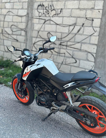 KTM  Duke 200 Año 2023
