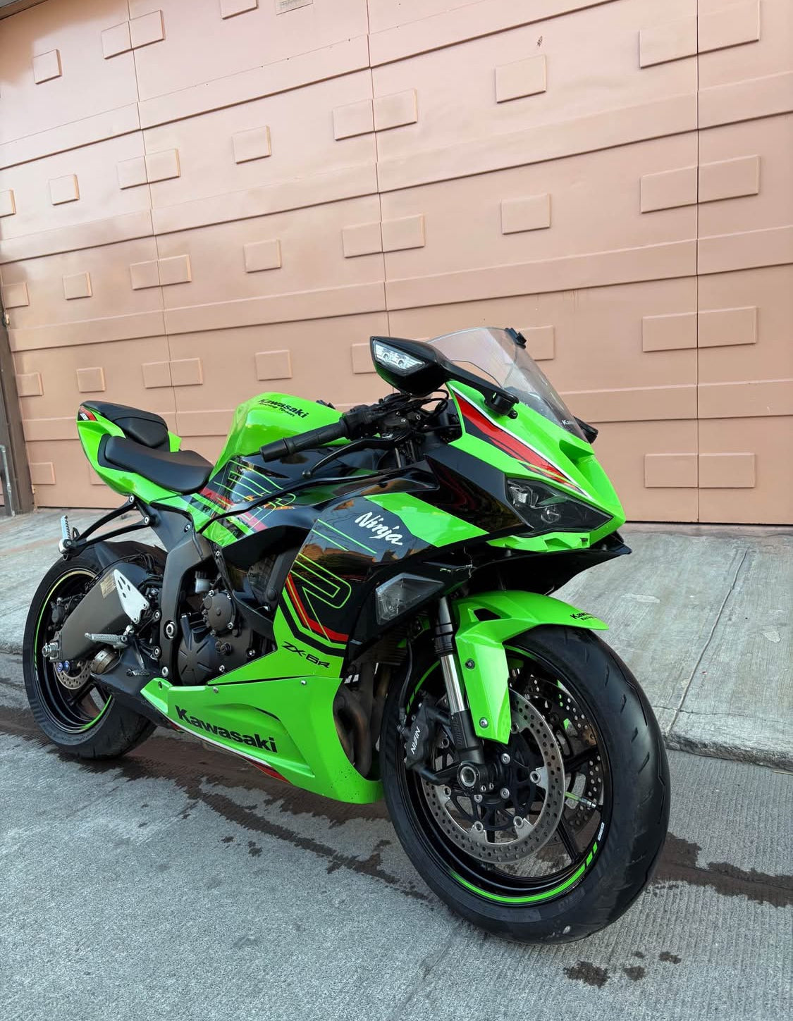 Kawasaki  Ninja zx6r Año 2024