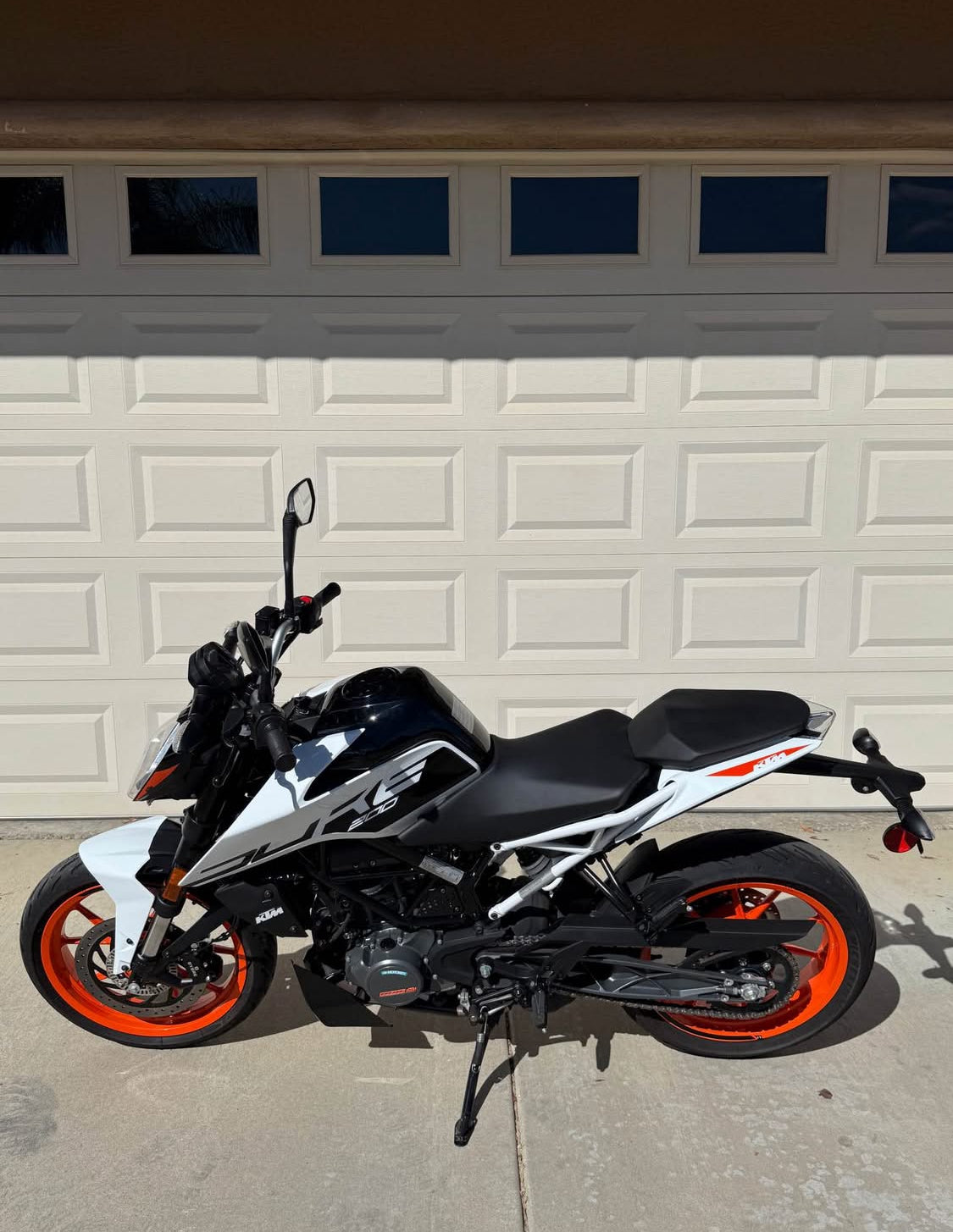 KTM  Duke 200 Año 2021