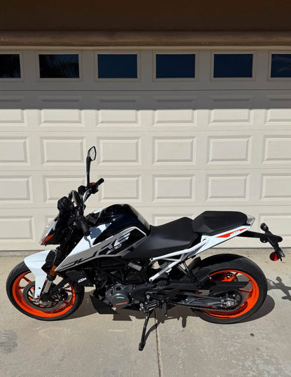 KTM  Duke 200 Año 2021