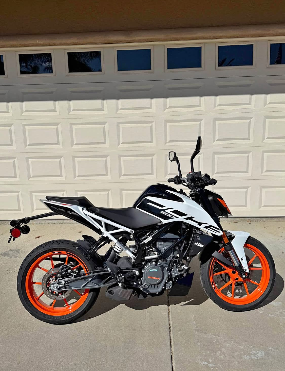 KTM  Duke 200 Año 2021